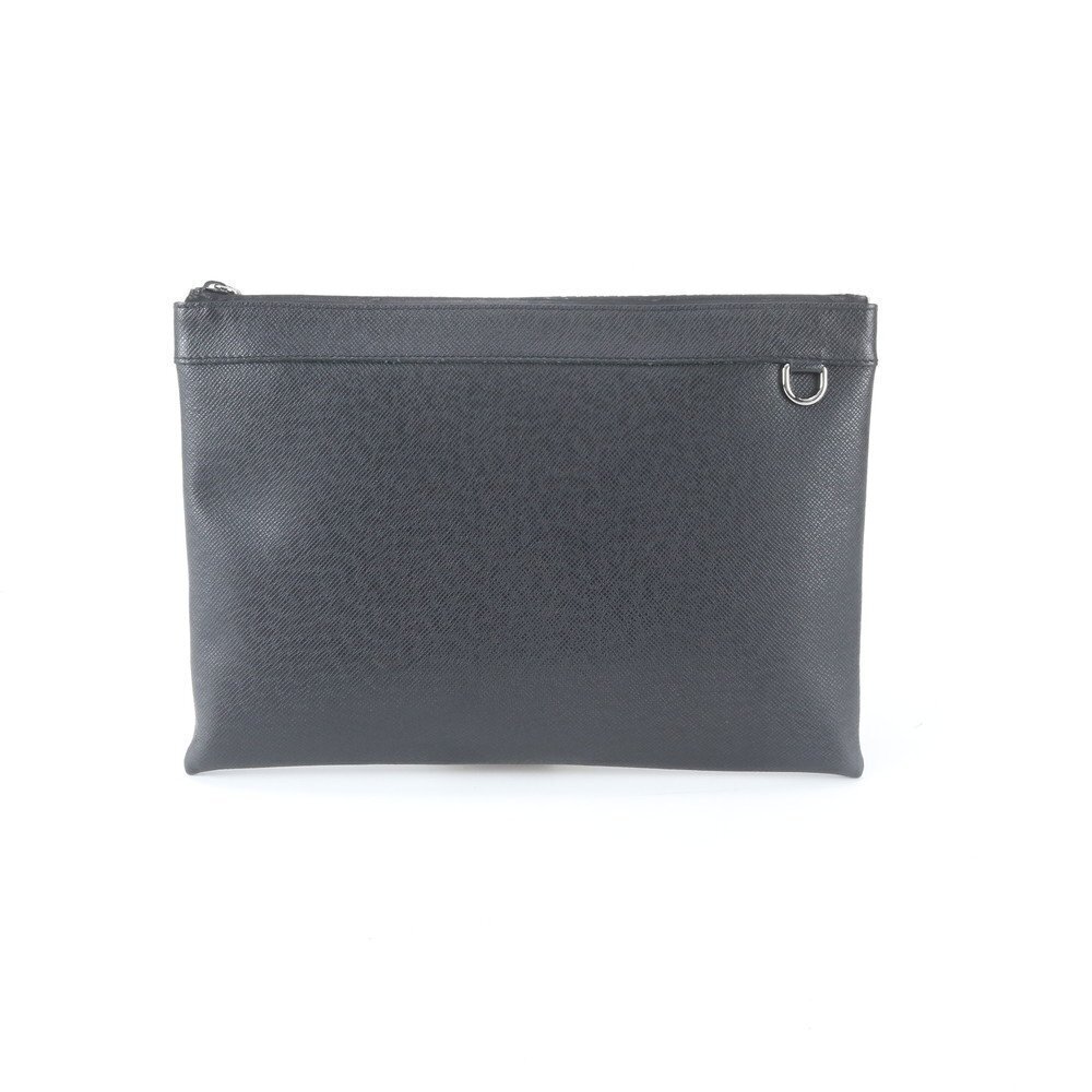 Louis Vuitton Taiga Pochette Apollo Leather Shoulder Bag